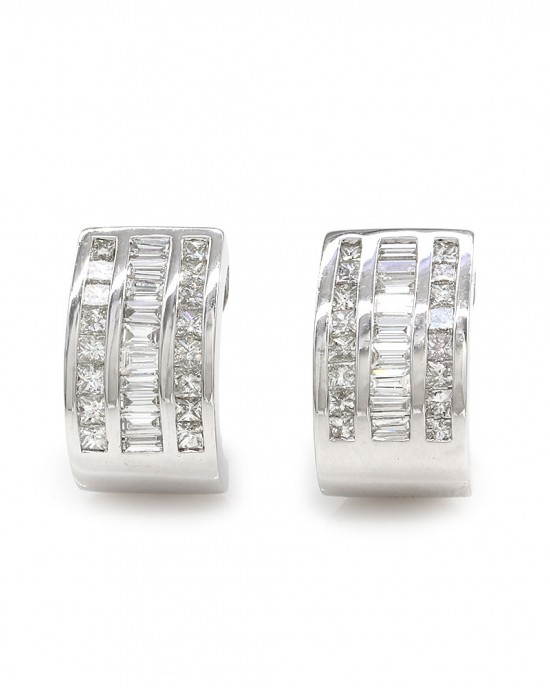 3 Row Diamond Curved Earrings in Gold